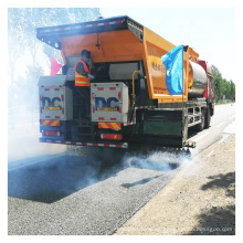 Distribución de asfalto en China y camión de sellado síncrono de grava